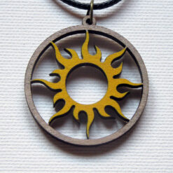 Medalion Mandala Soarelui pictat #2